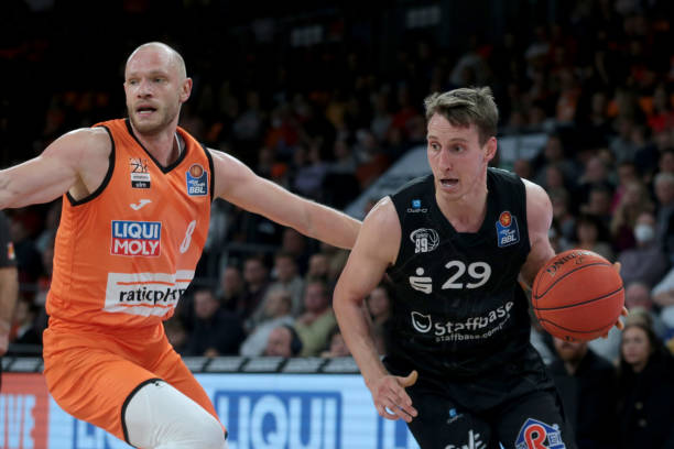 他们是最难 他们是最难