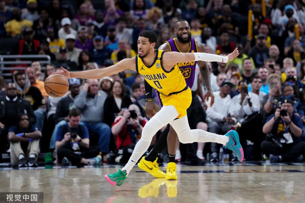 球迷的融入 球迷的融入